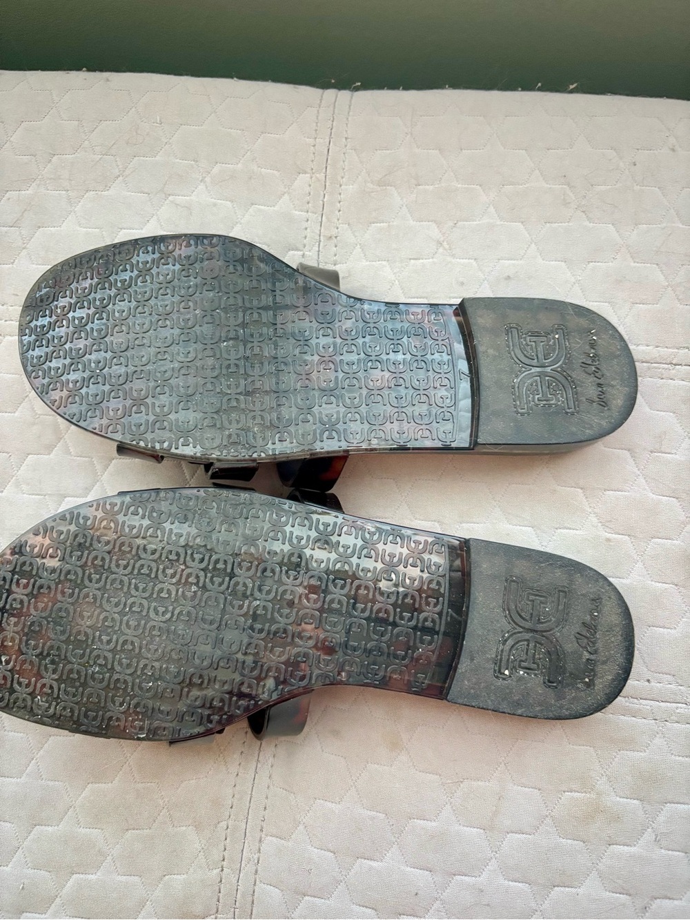 Sam Edelman Tortoise Gloss Slide Sandals in Brown and Black - Picture 3 of 4
